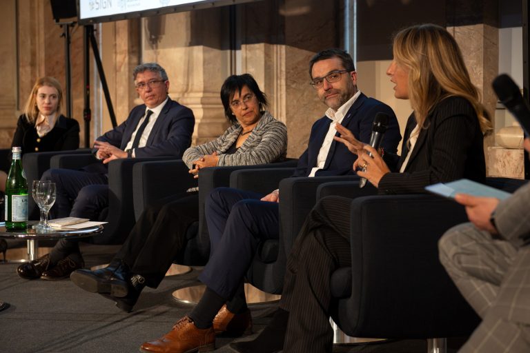 Quantum - Research, Industry and the Arts