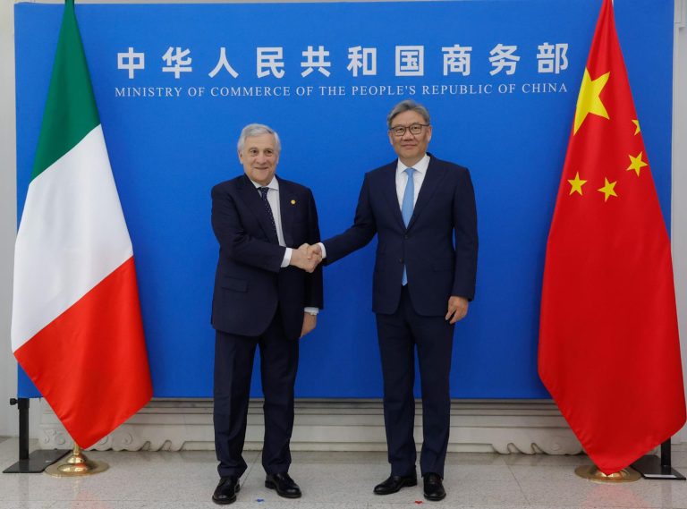 Tajani arrivato a Pechino. Confronto su Iran, Ucraina e Commissione Economica Mista