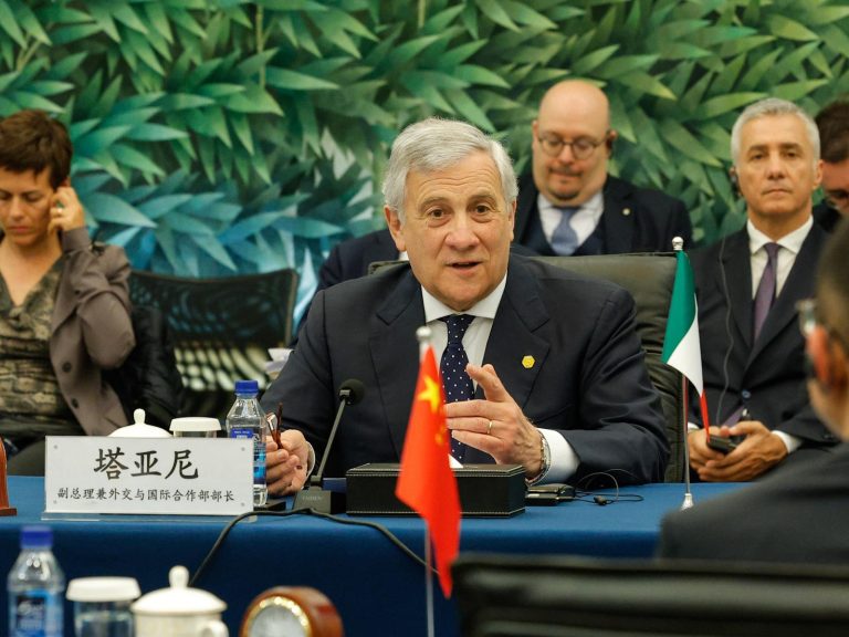 Tajani arrivato a Pechino. Confronto su Iran, Ucraina e Commissione Economica Mista