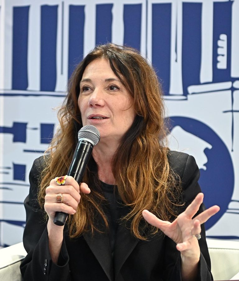 Farnesina al Salone Libro Torino