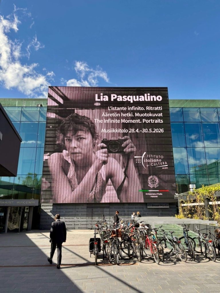 Helsinki, esposizione di fotografie di Lia Pasqualino ph. credits Tommaso Novi