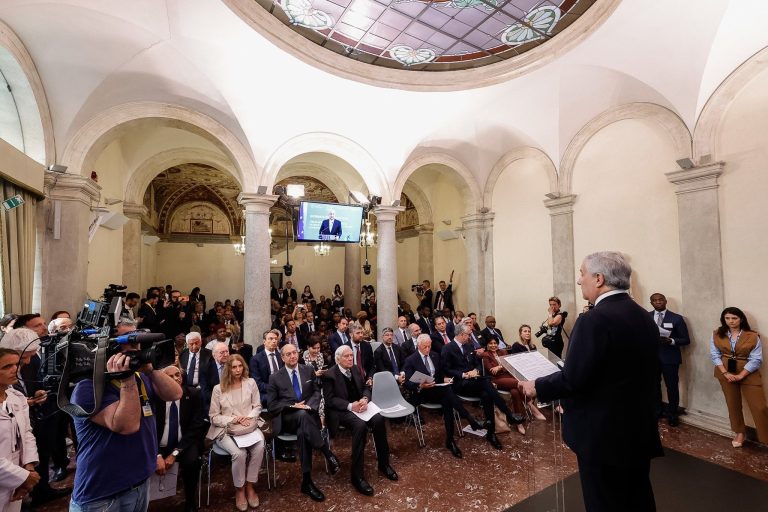 L’Italia festeggia l’Africa con lo sport. Tajani all’iniziativa “Italia-Africa: culture in gioco” con i campioni sportivi africani