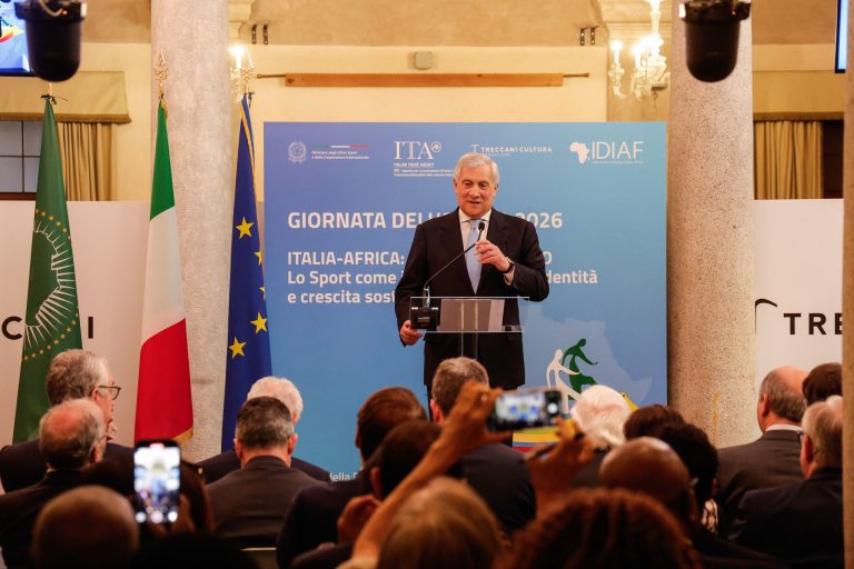 L’Italia festeggia l’Africa con lo sport. Tajani all’iniziativa “Italia-Africa: culture in gioco” con i campioni sportivi africani