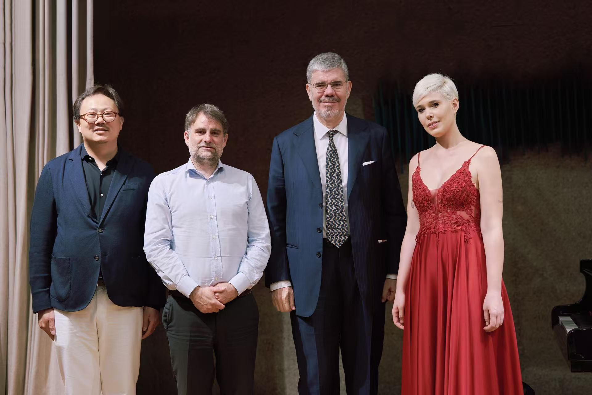 Pechino, il ritorno della compositrice Giulia Mazzoni copertina