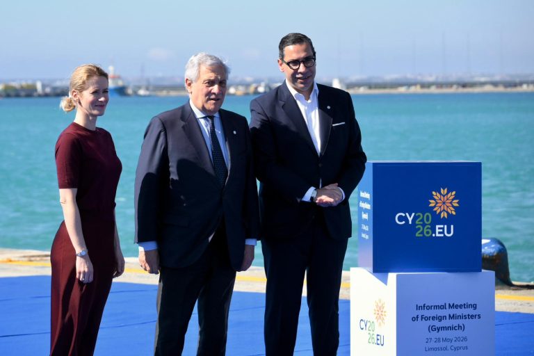 Tajani in missione a Cipro