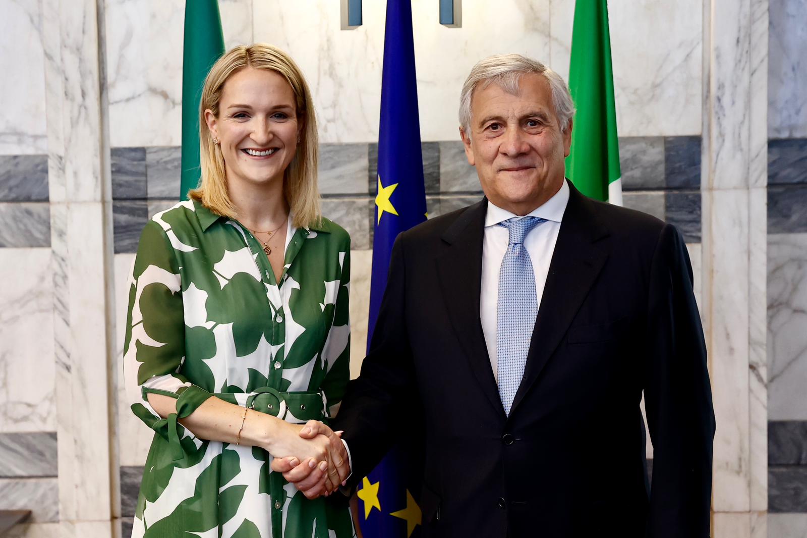 Tajani incontra la Ministra irlandese per gli Affari Esteri, il Commercio e la Difesa Helen McEntee