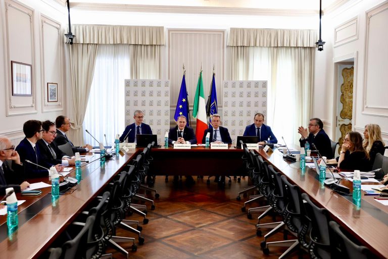 Il Vice Ministro Cirielli all’incontro MAECI-ANCI sulla cooperazione internazionale