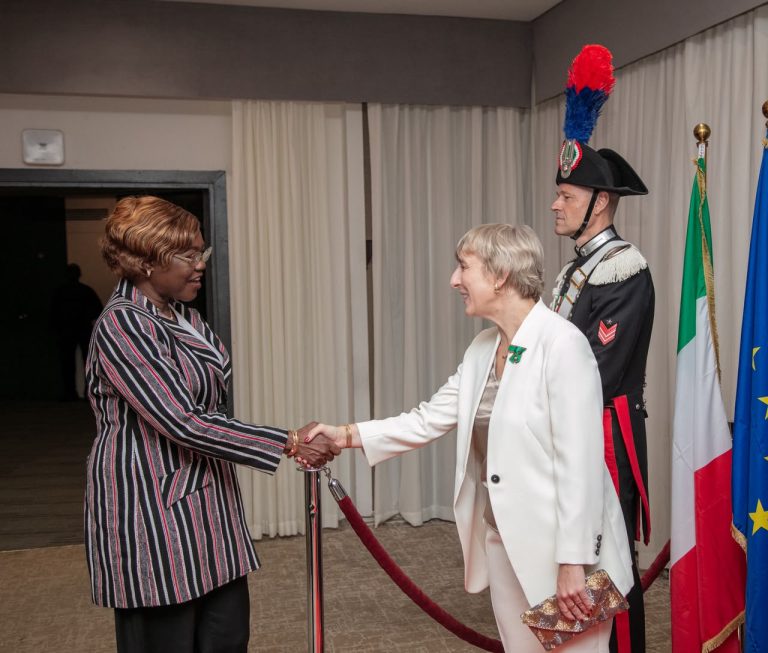 Abidjan, celebrazioni dell’80esimo anniversario della Repubblica italiana