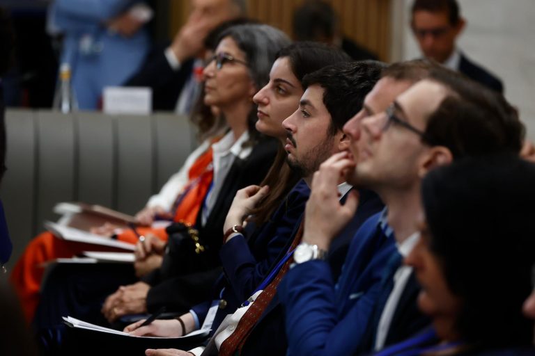 Conferenza_dei_Consoli_dItalia_nel_mondo_U