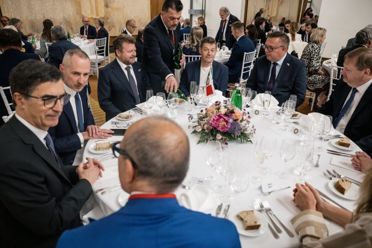 Conviviale zdroj KPS Lukáš Janičina