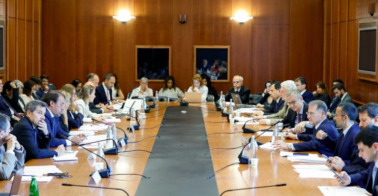 Il Vice Ministro Cirielli presiede il Comitato Congiunto per la Cooperazione allo Sviluppo