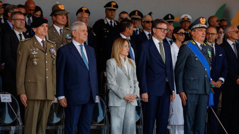 Tajani a Foggia per le celebrazioni per il 252° anniversario della Guardia di Finanza