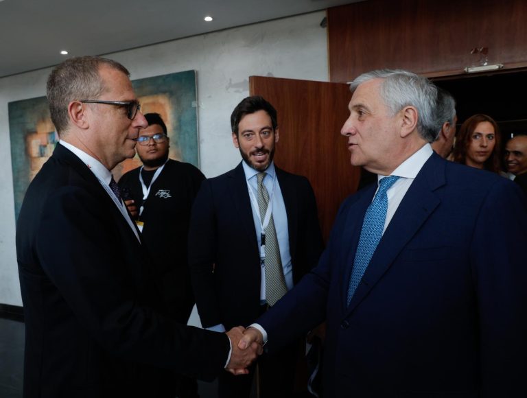 Tajani a Tunisi per il Forum Economico Imprenditoriale Italia-Tunisia