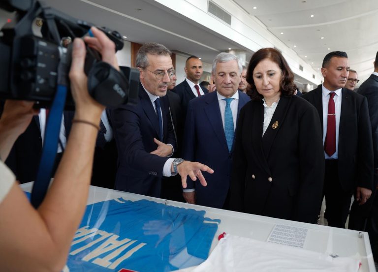 Tajani a Tunisi per il Forum Economico Imprenditoriale Italia-Tunisia