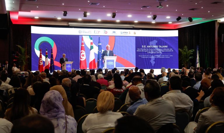 Tajani a Tunisi per il Forum Economico Imprenditoriale Italia-Tunisia