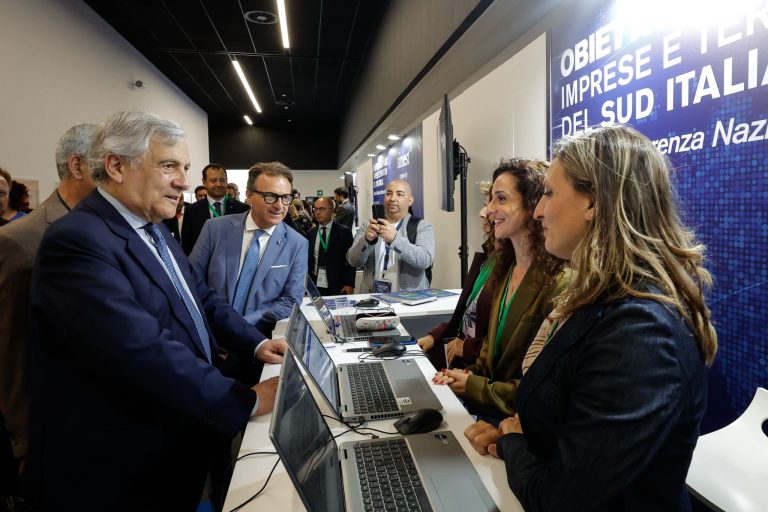 Tajani oggi a Bari per la seconda tappa di “Obiettivo Export”