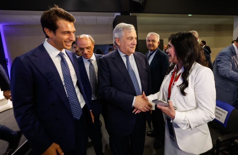 Tajani oggi a Bari per la seconda tappa di “Obiettivo Export”