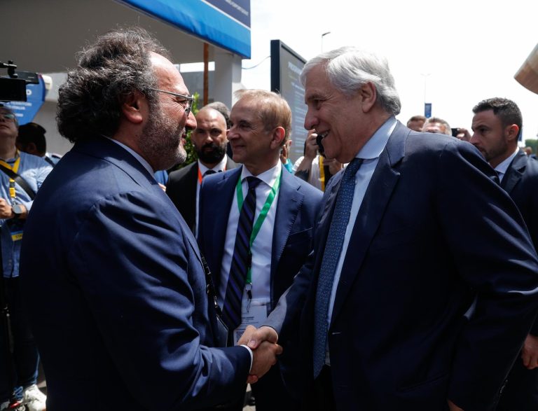 Tajani oggi a Bari per la seconda tappa di “Obiettivo Export”