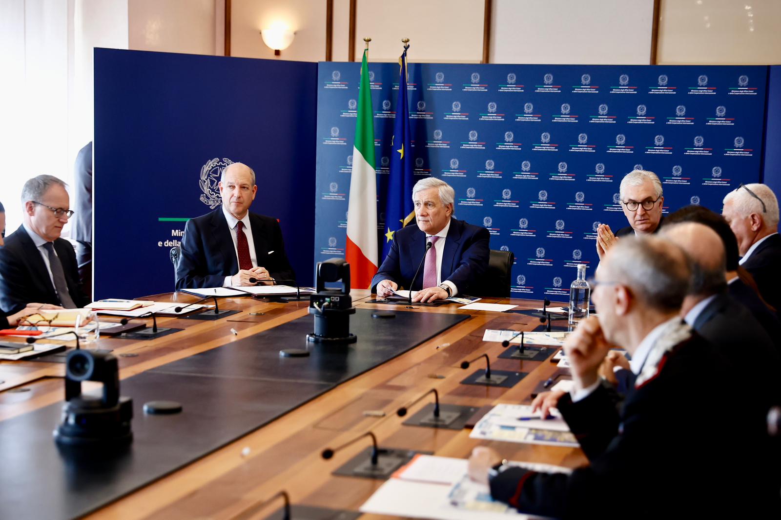 Tajani riunisce in videoconferenza gli Ambasciatori italiani in Medio Oriente