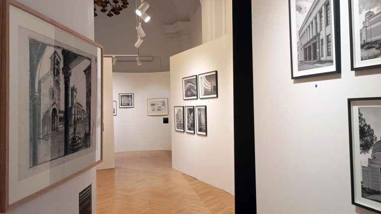 Vilnius inaugurata la mostra "CONNESSIONI"