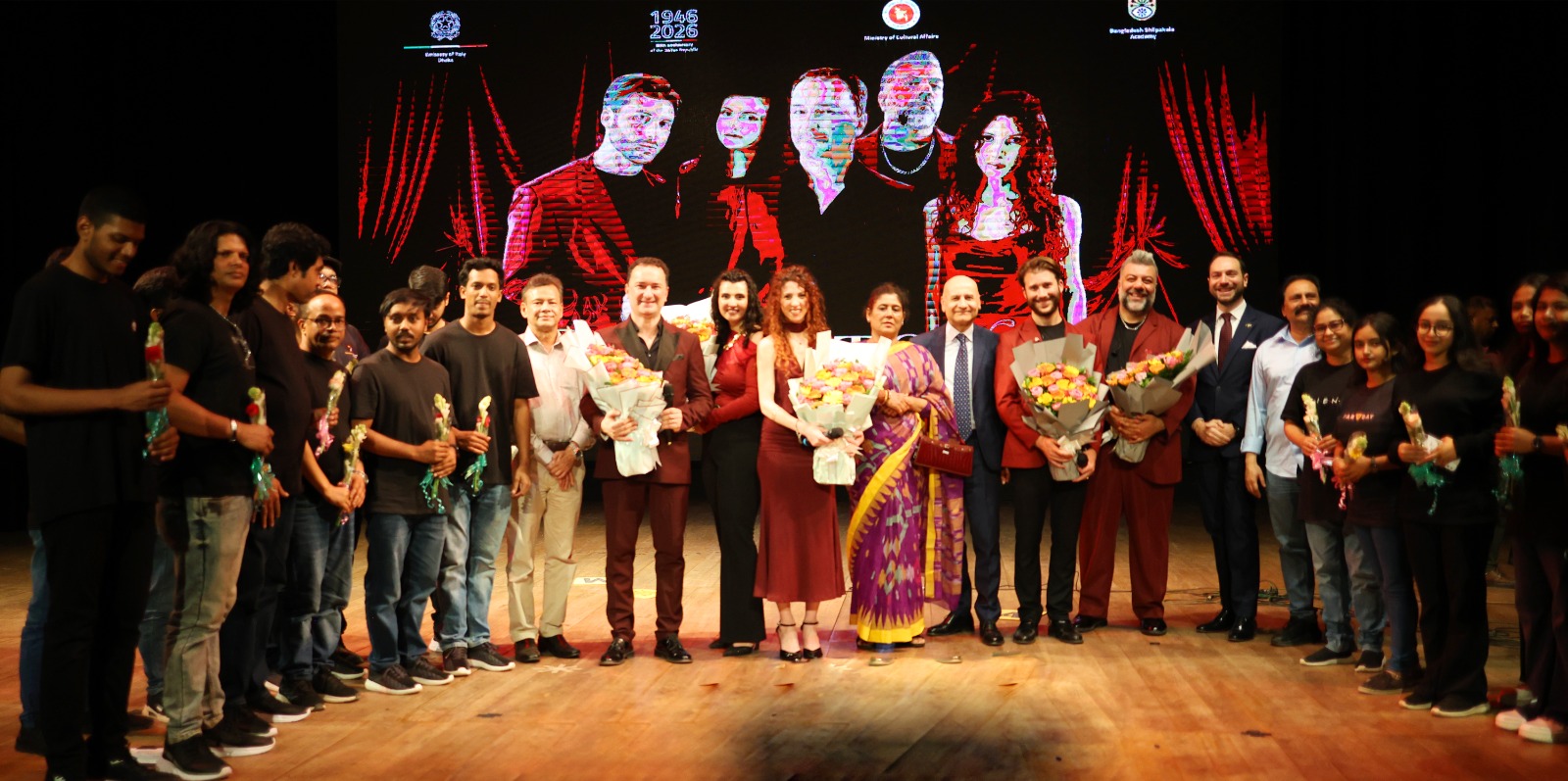 Dhaka, Concerto dei Mezzotono alla Shilpakala Academy  Credits: Rupan Photography