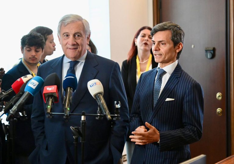 Il Ministro Tajani ha presentato la campagna "Viaggiare sicuri"