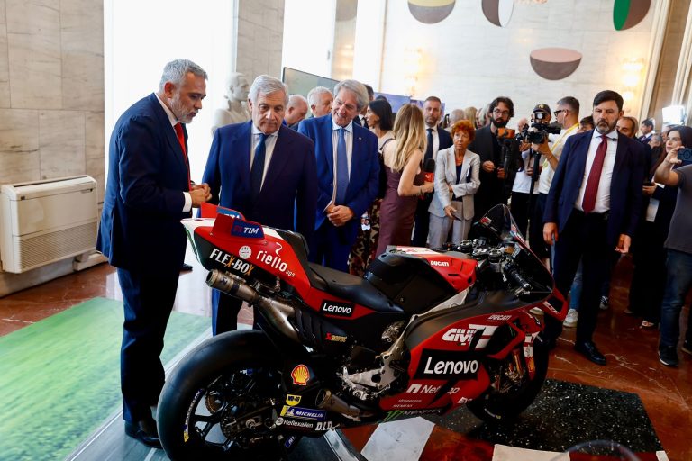 Moto d’Italia – Cultura oltre la pista: la diplomazia sportiva valorizza un’eccellenza del Made in Italy