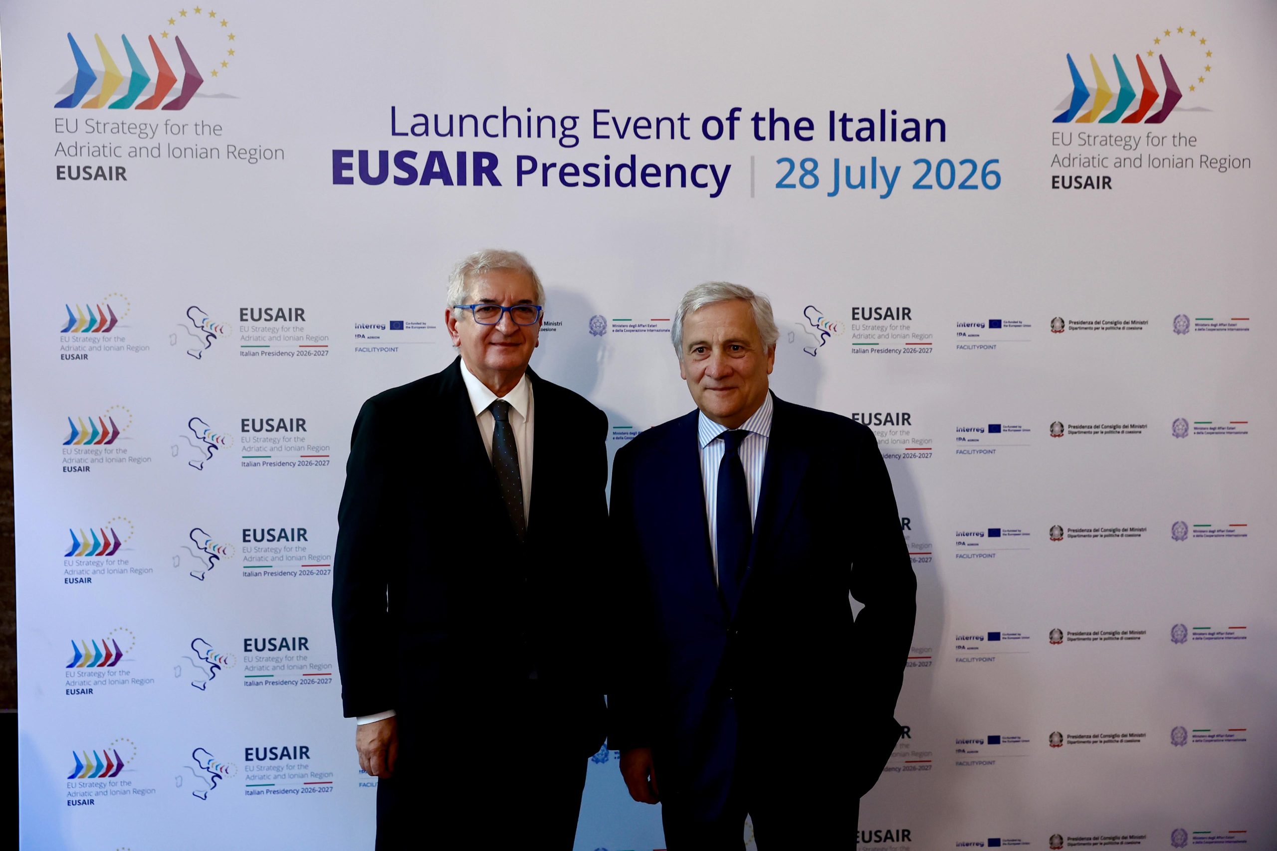 tajani foti