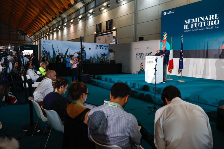 Tajani al Meeting di Rimini per discutere di Europa, Libano e sicurezza alimentare