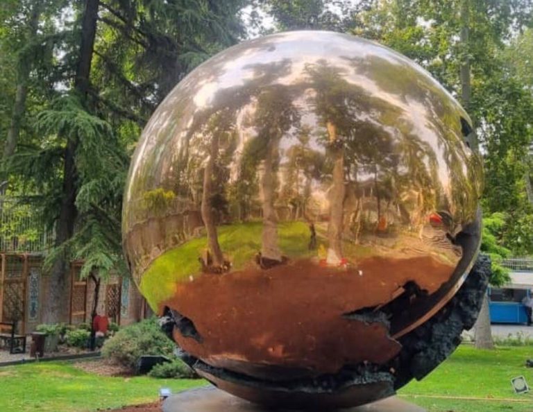 Teheran, Recupero e restauro della “Sfera Grande” di Pomodoro