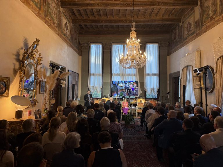 Presentazione del volume “Questa è l’ora dell’amore. Il cuore alla parola, il volto al Prossimo. Percorsi di antropologia biblica” di Don Valerio Chiovaro