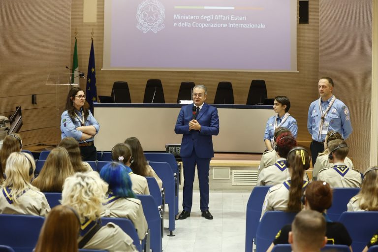 Sottosegretario Dell’Utri incontra AGESCI e una delegazione di scout ucraini