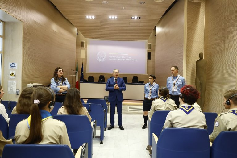 Sottosegretario Dell’Utri incontra AGESCI e una delegazione di scout ucraini