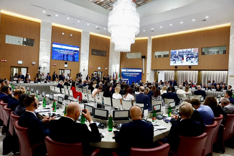 Oggi alla Farnesina la riunione ministeriale dell’Unione per il Mediterraneo sull’Acqua. Il Ministro Tajani partecipa con Commissaria UE per l’Ambiente e il Ministro dell’Acqua della Giordania