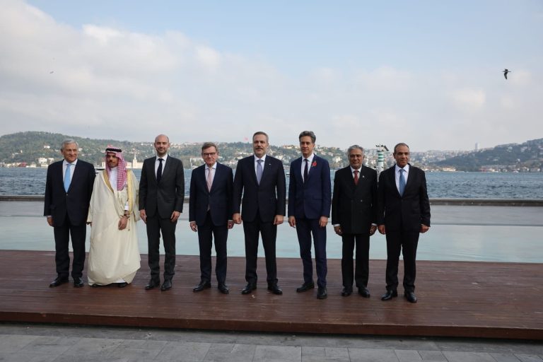 Il Ministro Tajani oggi a Istanbul per riunione ministeriale 4+4 su Medio Oriente