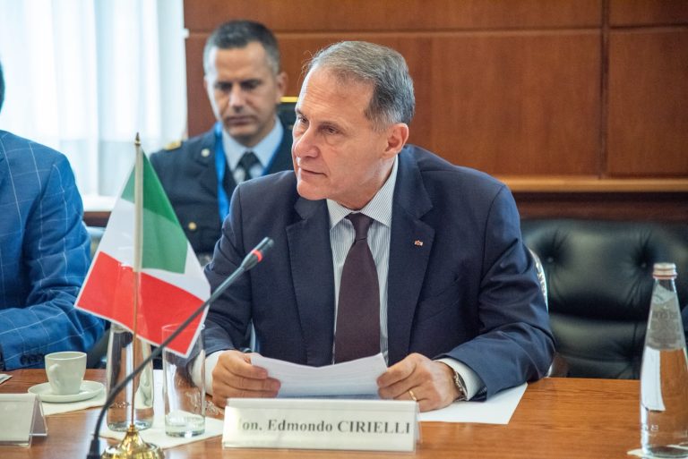 Il Vice Ministro Cirielli partecipa al Moldova Core Group