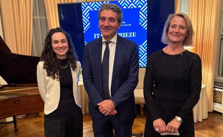Londra, la Residenza dell’Ambasciatore Cassese apre le porte all’arte contemporanea italiana