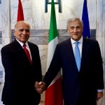 Tajani incontra il Ministro degli Esteri iracheno Fuad Hussein: "Fermare insieme le crisi in tutta la regione del Golfo"