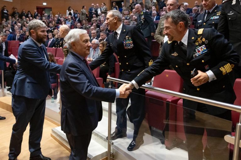 Il Ministro Tajani e il Sottosegretario Dell’Utri partecipano alla seconda conferenza nazionale della Difesa “Artico e Antartide”