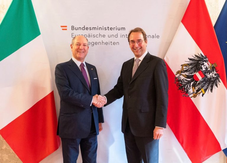 Vienna, il Segretario Generale Guariglia co-presiede con l’omologo austriaco Marschik le consultazioni bilaterali tra Italia e Austria